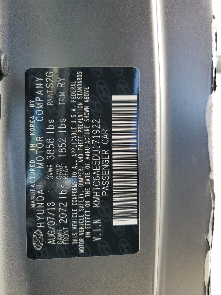 2013 Hyundai Veloster - Image 14
