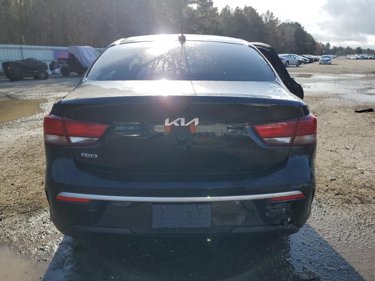 2023 Kia Rio - Image 6