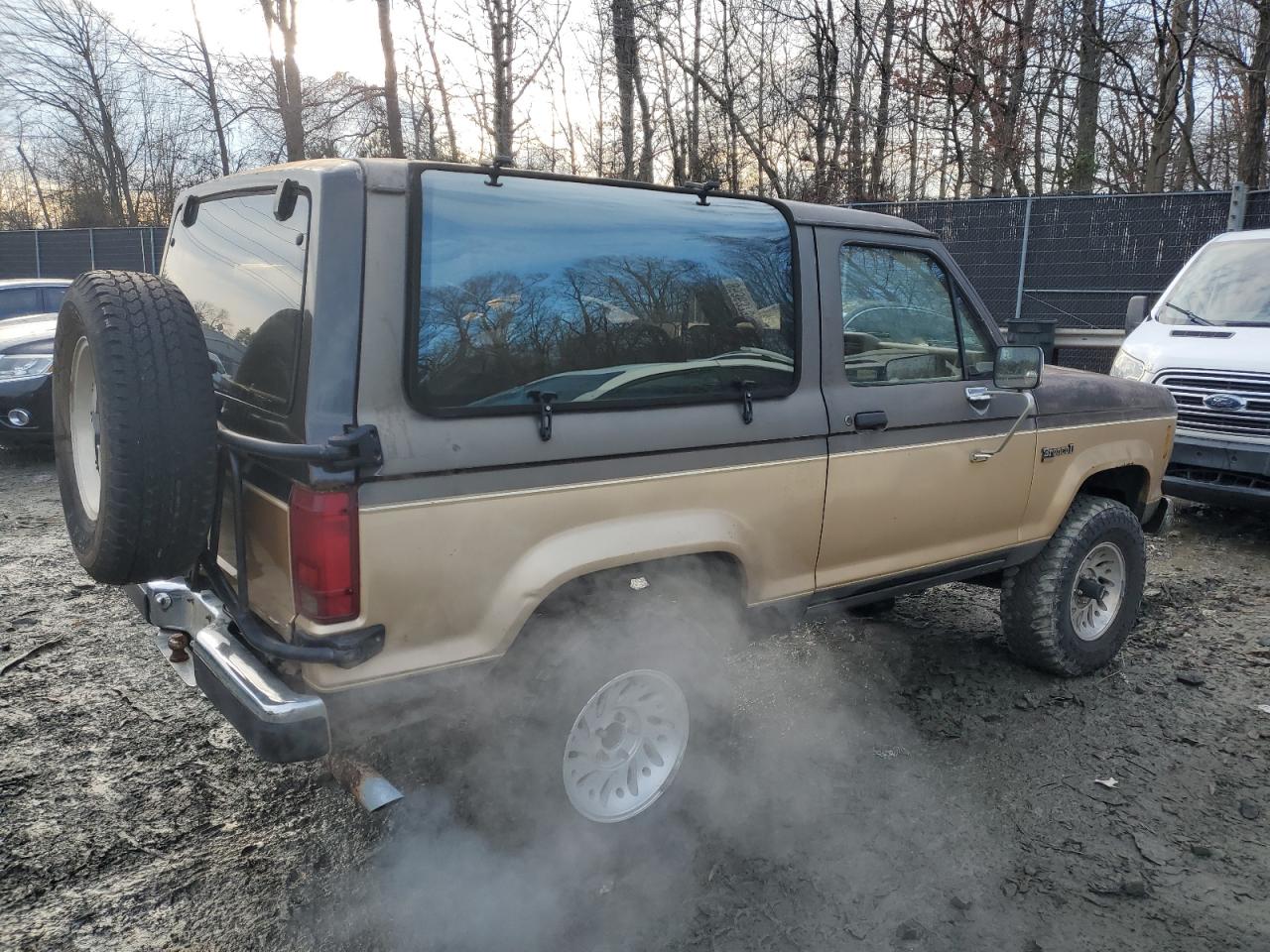 1988 Ford Bronco Ii VIN: 1FMCU14T6JUA71950 Lot: 85363734