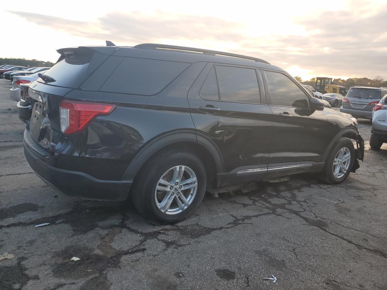 VIN 1FMSK8DH2LGB64830 2020 FORD EXPLORER no.3