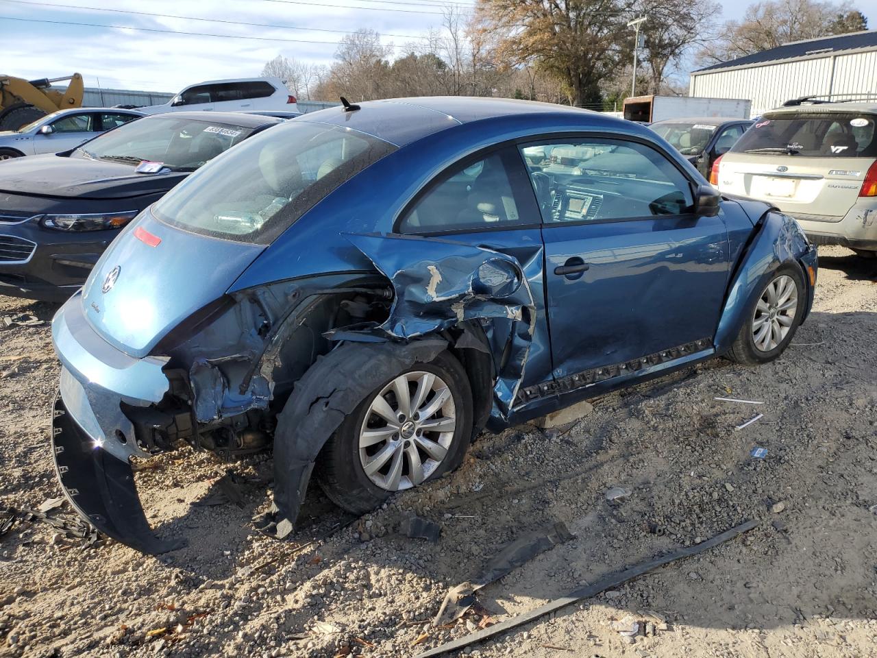 2016 Volkswagen Beetle - Image 3
