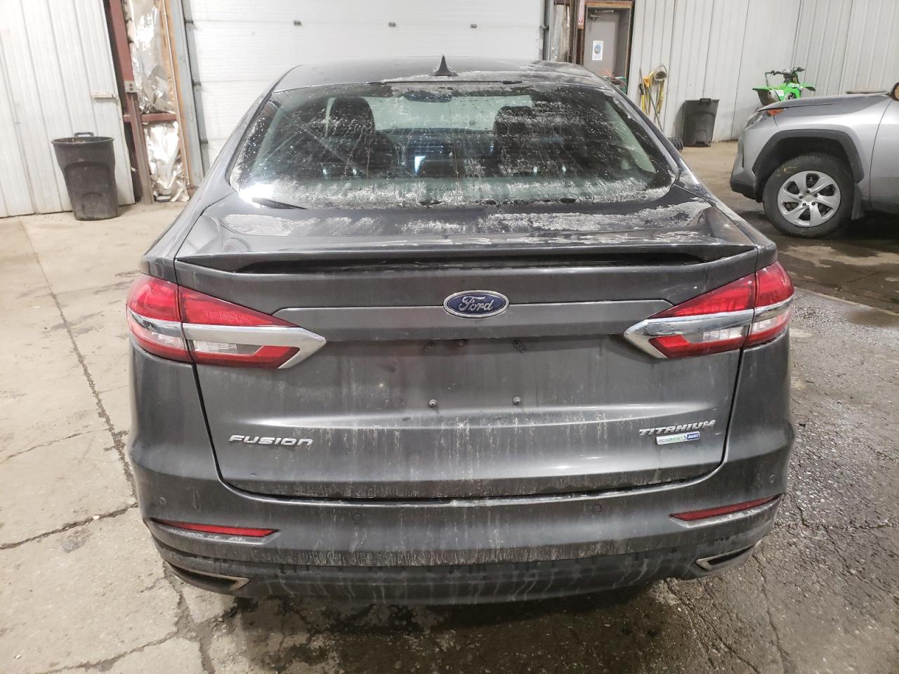 2020 Ford Fusion - Image 6