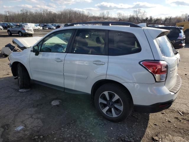  SUBARU FORESTER 2017 Белы