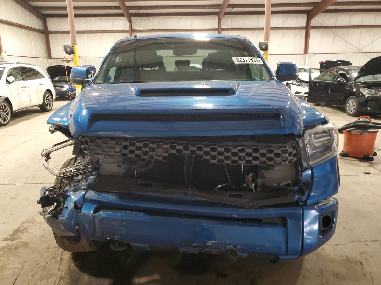 VIN 5TFDY5F1XJX771209 2018 TOYOTA TUNDRA no.5