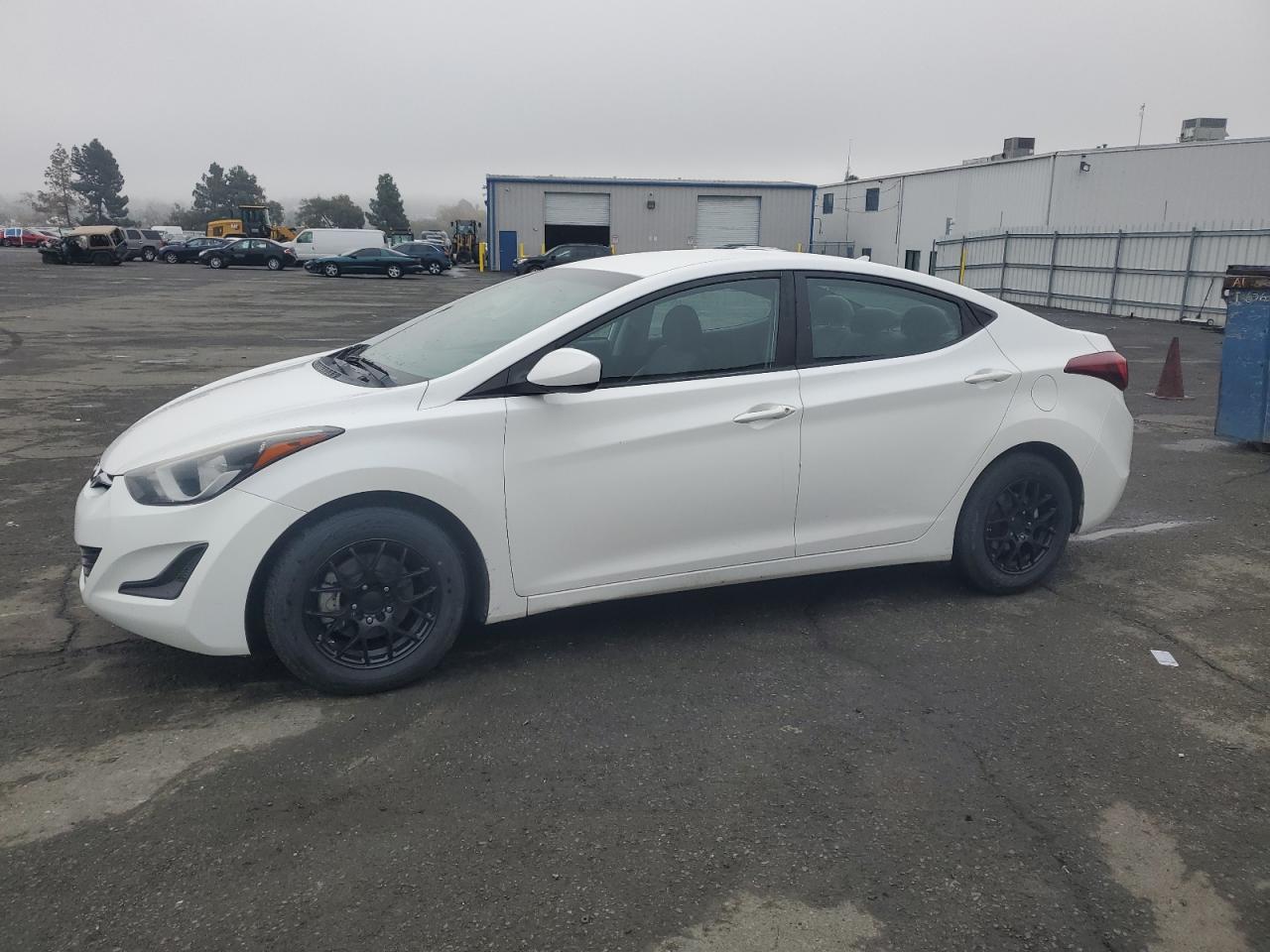 VIN 5NPDH4AE8EH516175 2014 HYUNDAI ELANTRA no.1