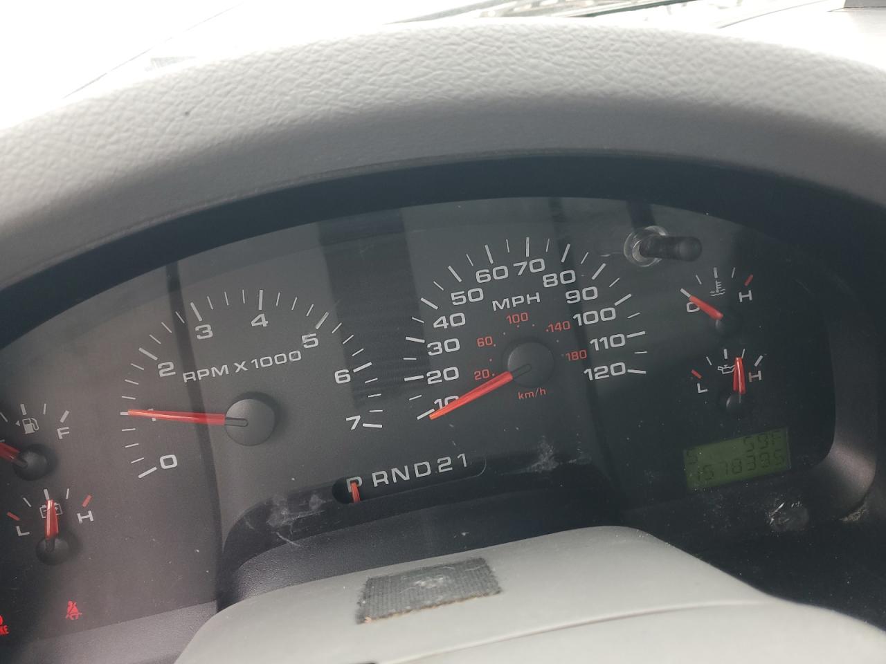 2004 Ford F-150 - Image 9