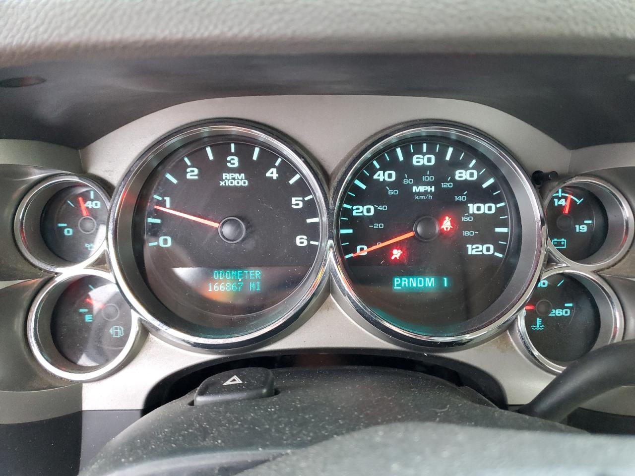 2011 GMC Sierra - Image 9