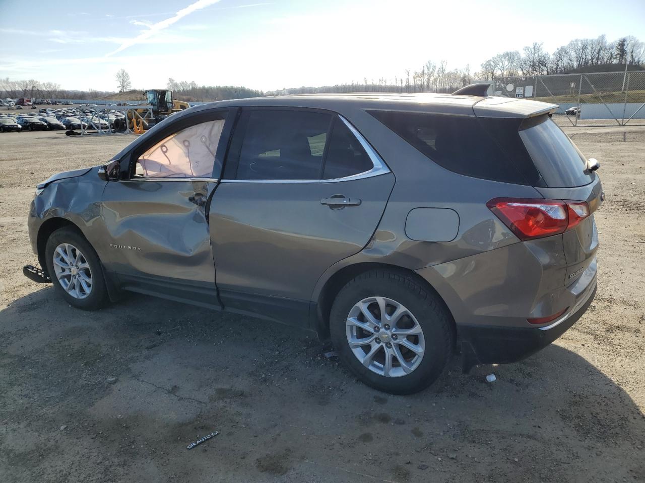 2019 Chevrolet Equinox - Image 2
