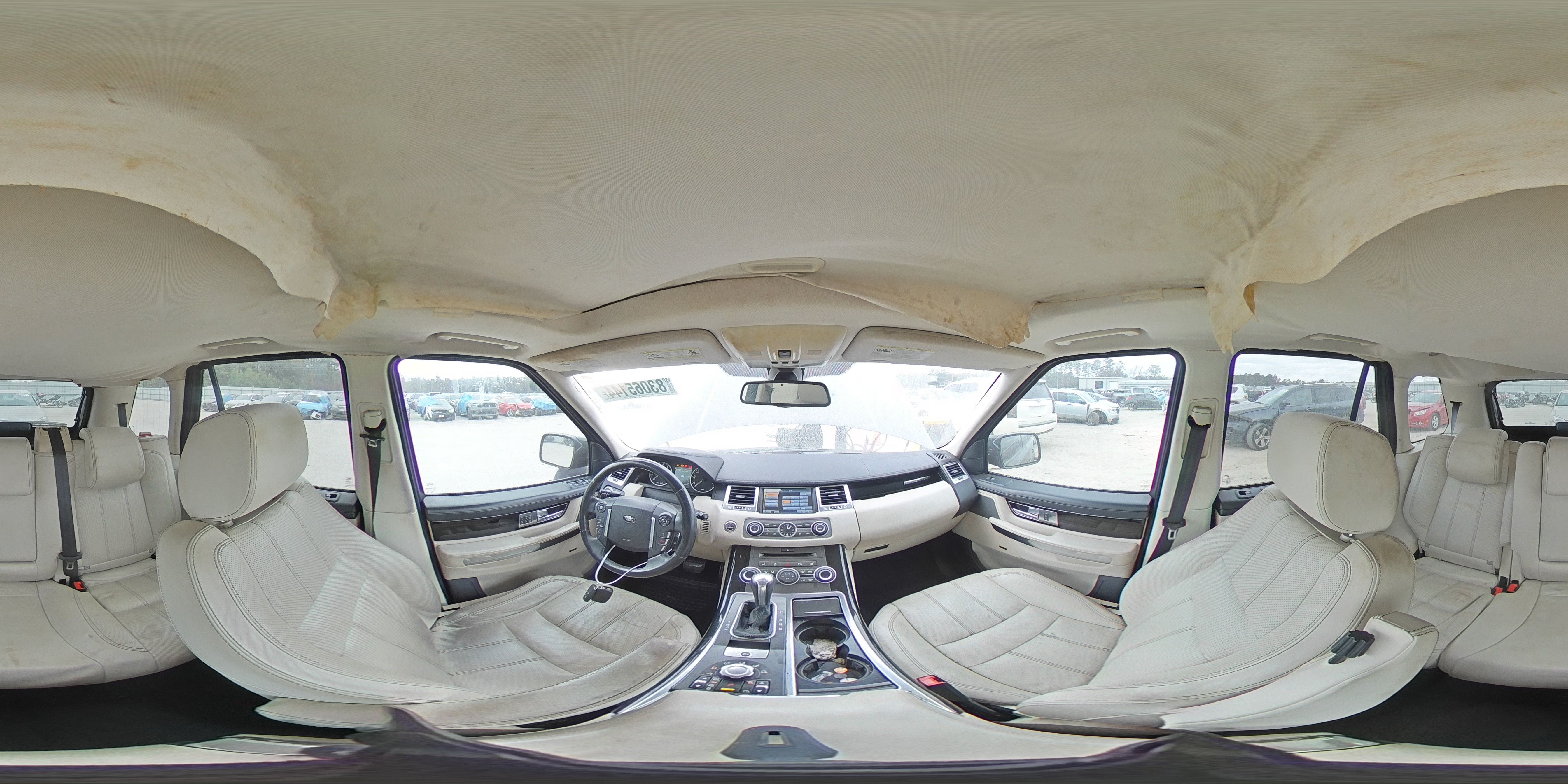 2011 Land Rover Range Rover - Image 14