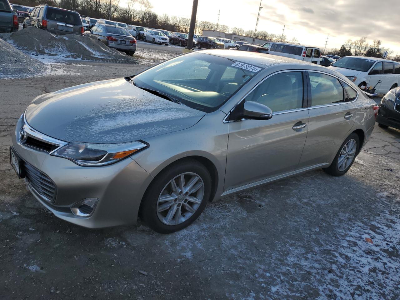 2014 Toyota Avalon - Image 1