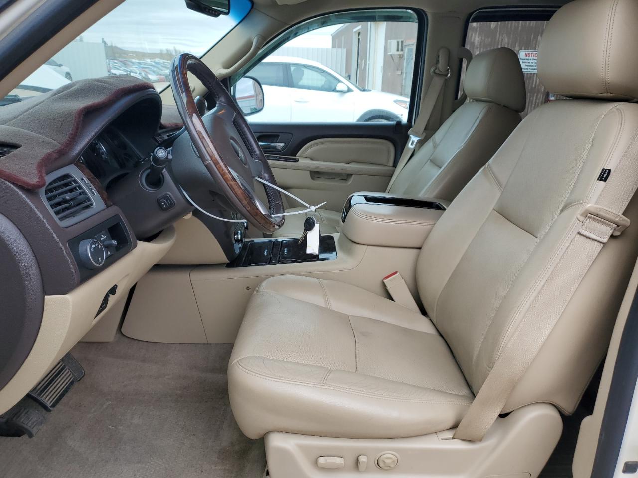 2014 GMC Yukon - Image 7