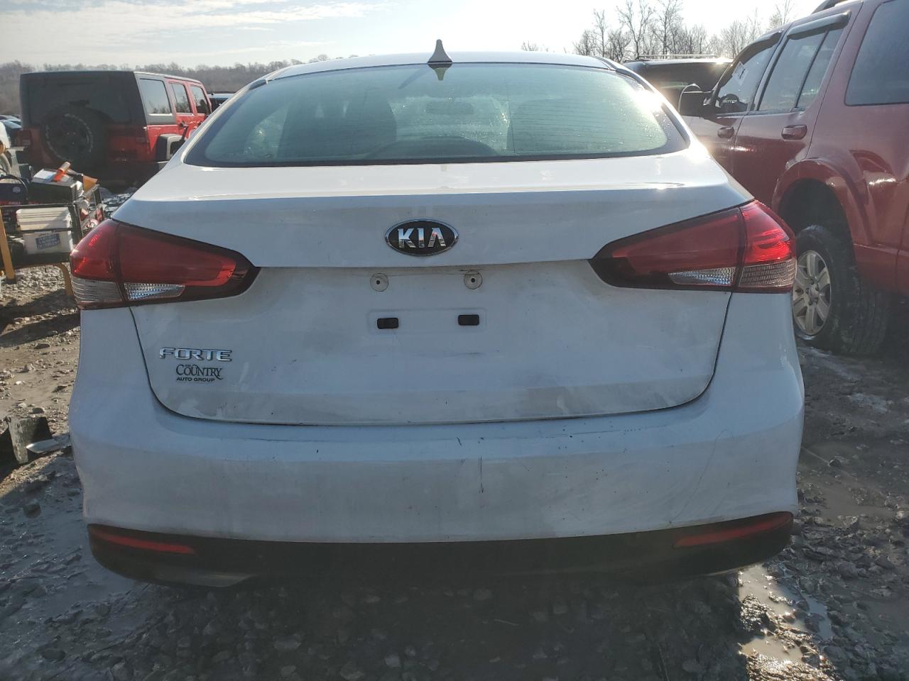 2017 Kia Forte Lx VIN: 3KPFK4A76HE050721 Lot: 82404734