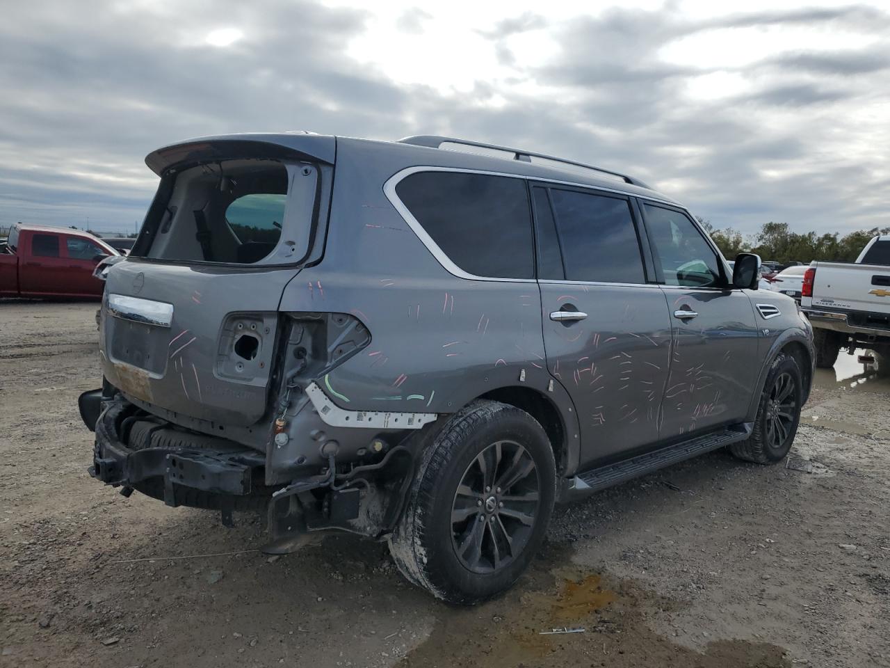 2018 Nissan Armada - Image 3