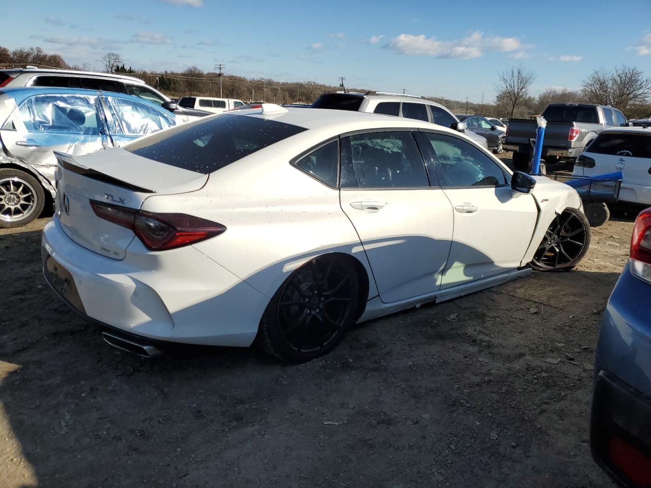 VIN 19UUB6F52MA008104 2021 ACURA TLX no.3