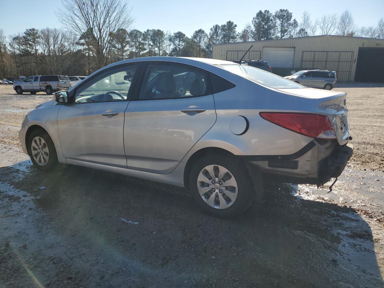 VIN KMHCT4AE3FU873082 2015 HYUNDAI ACCENT no.2