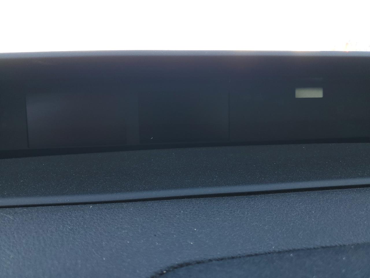 2022 Toyota Prius - Image 9
