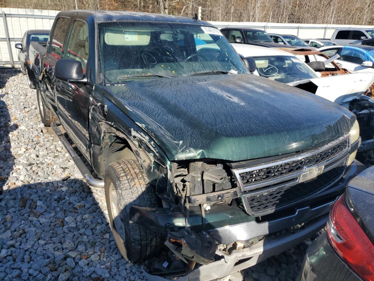 2006 Chevrolet Silverado - Image 5