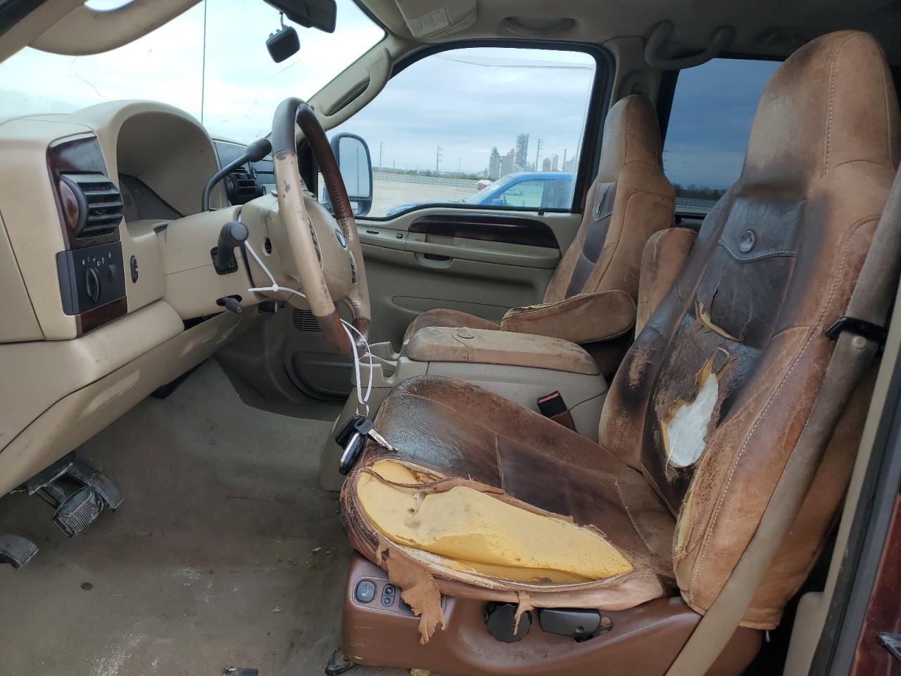 2006 Ford F350 - Image 7