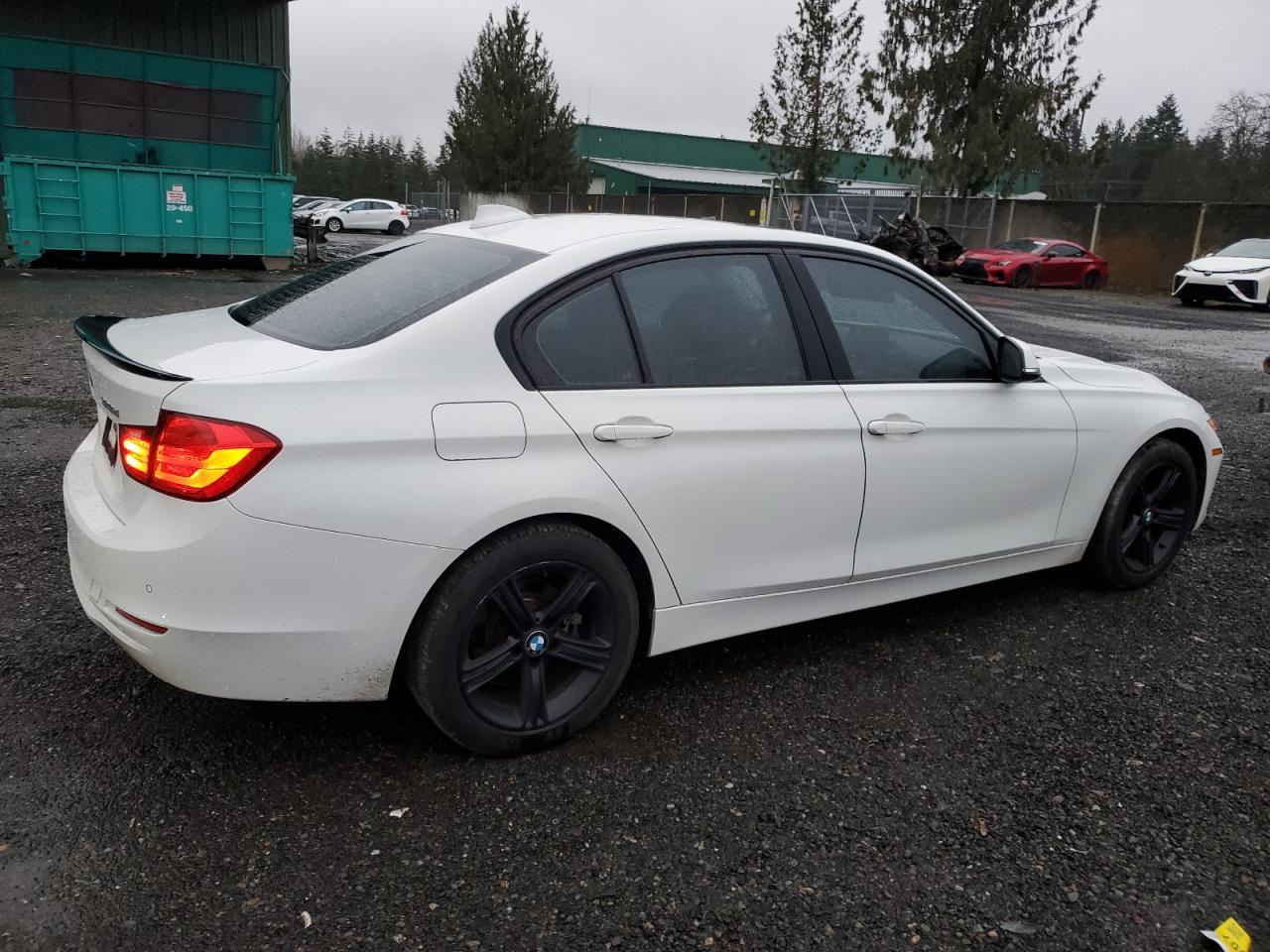 VIN WBA3D3C54FK158491 2015 BMW 3 SERIES no.3