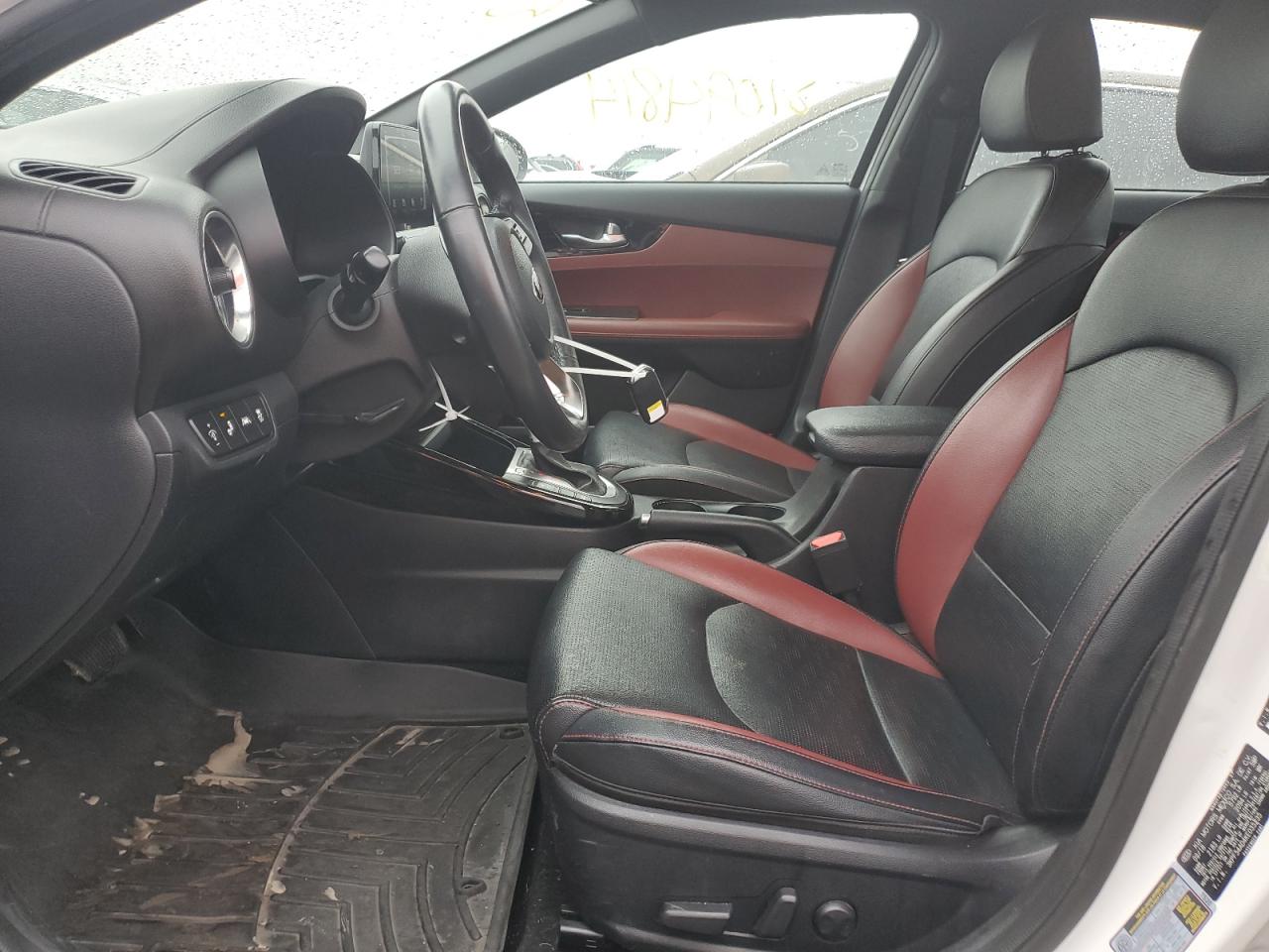 2019 Kia Forte - Image 7