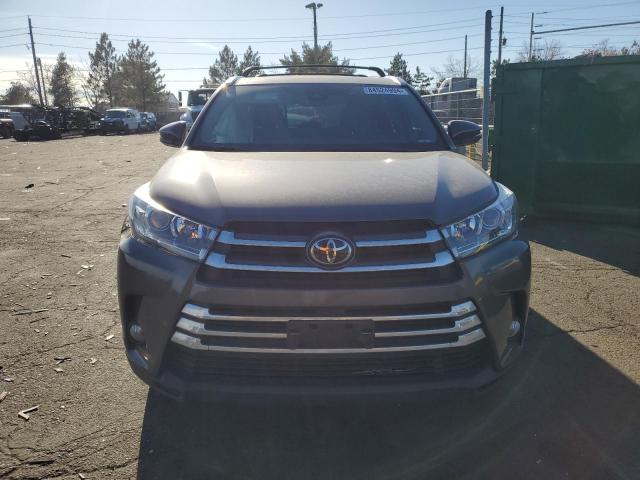  TOYOTA HIGHLANDER 2018 Szary