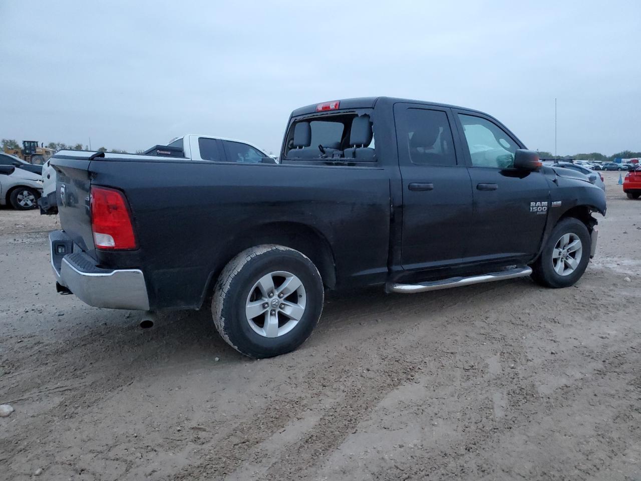 VIN 1C6RR6FT8KS719741 2019 RAM 1500 no.3