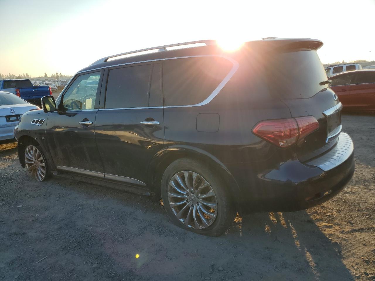 VIN JN8AZ2NC8H9431769 2017 INFINITI QX80 no.2