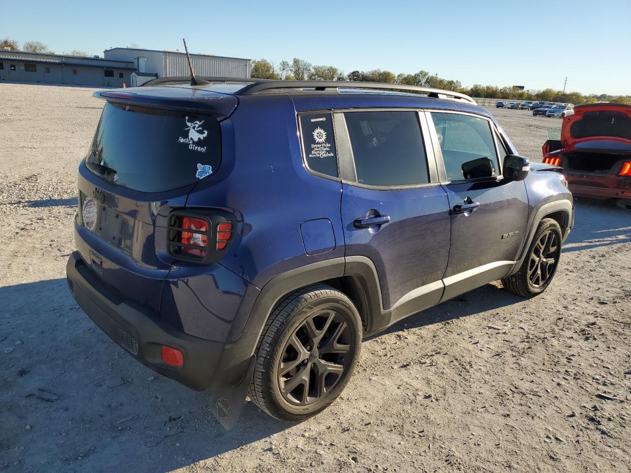 2018 Jeep Renegade - Image 3