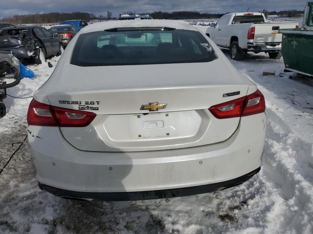 2016 Chevrolet Malibu - Image 6