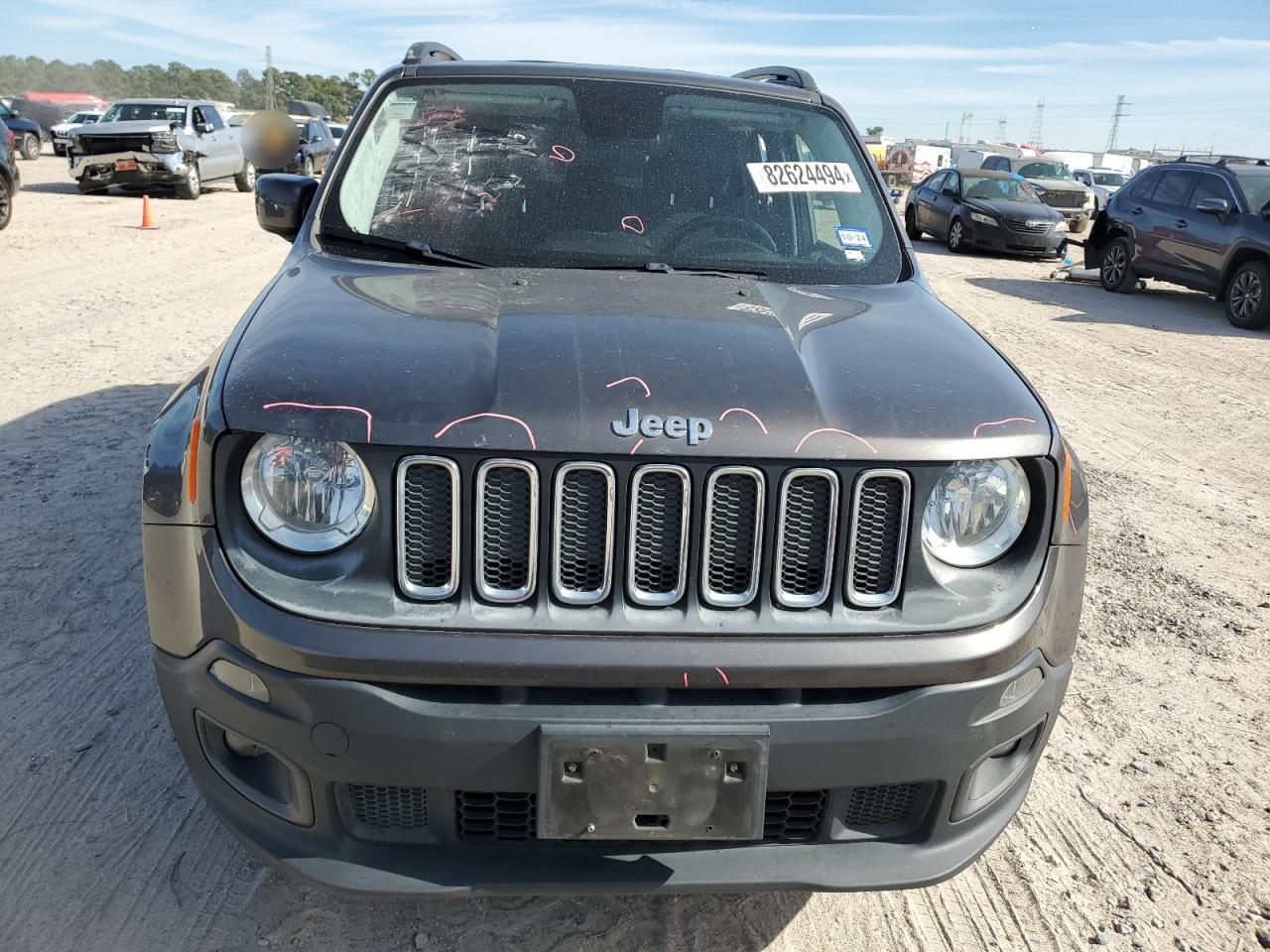 VIN ZACCJBBT7GPC85068 2016 JEEP RENEGADE no.5