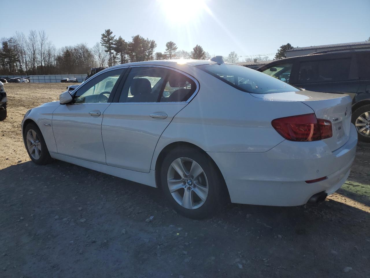 VIN WBAXH5C50DD108934 2013 BMW 5 SERIES no.2