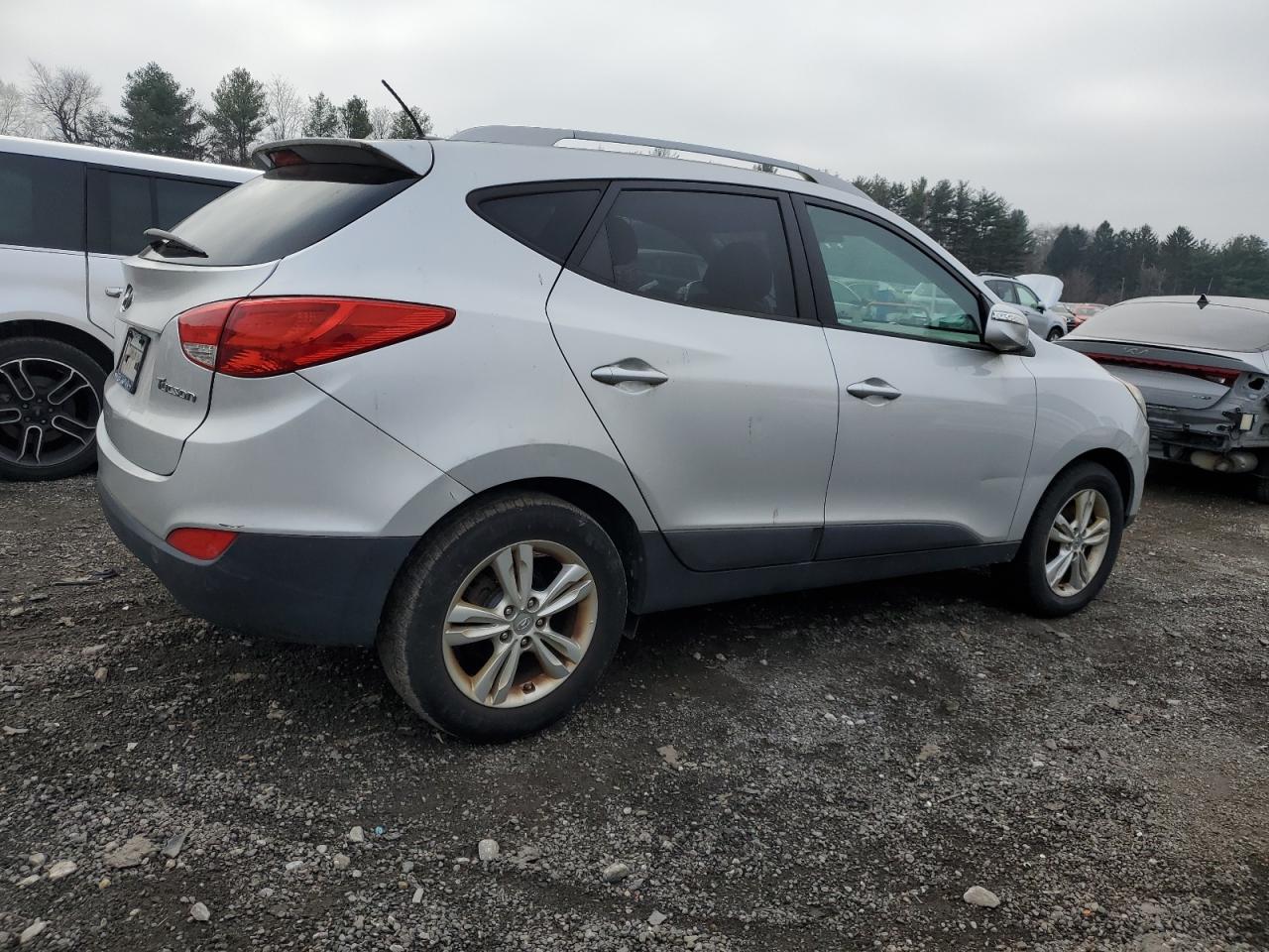 VIN KM8JU3AC5DU645403 2013 HYUNDAI TUCSON no.3