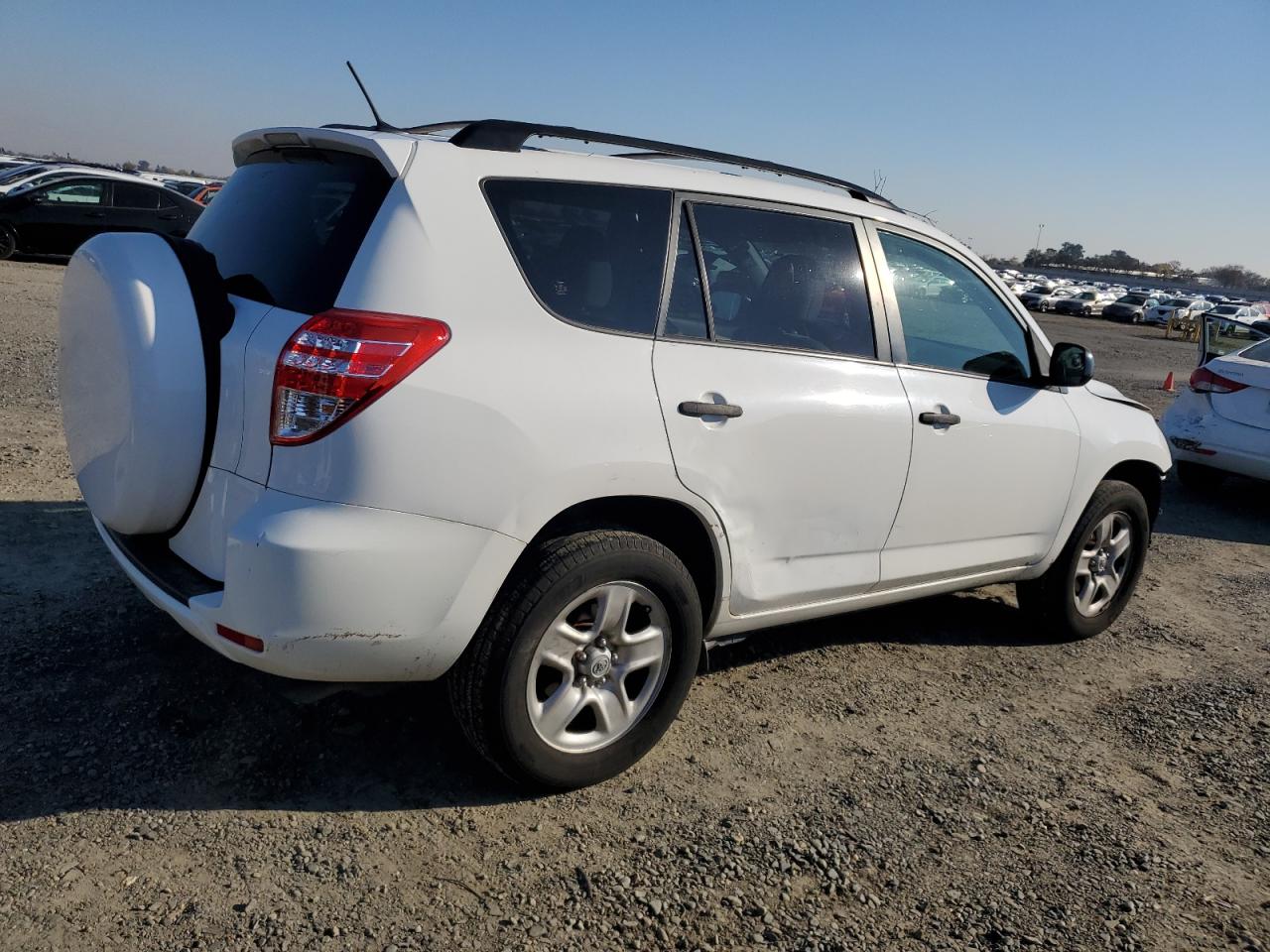 2011 Toyota RAV 4 - Image 3