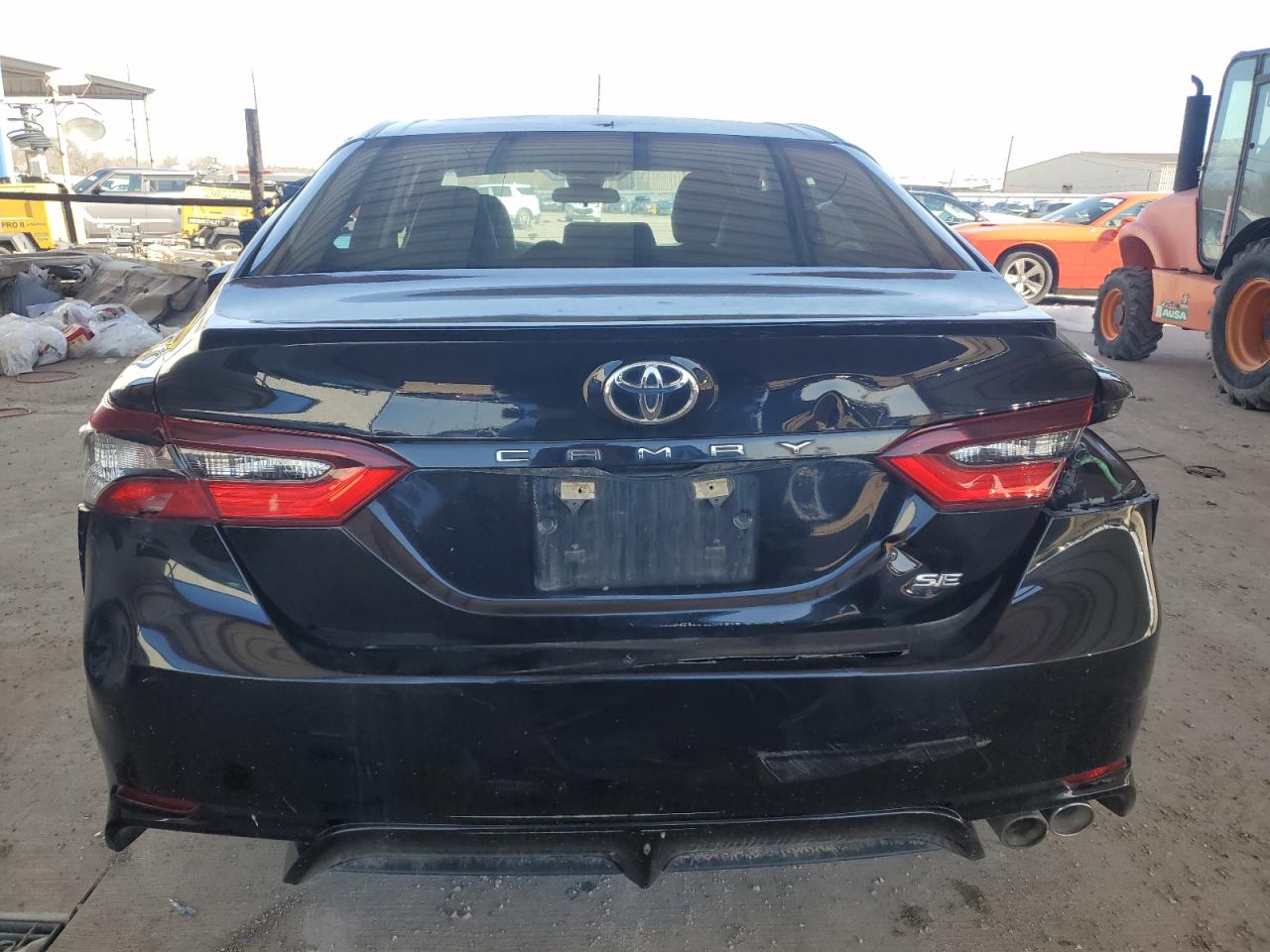 2022 Toyota Camry - Image 6