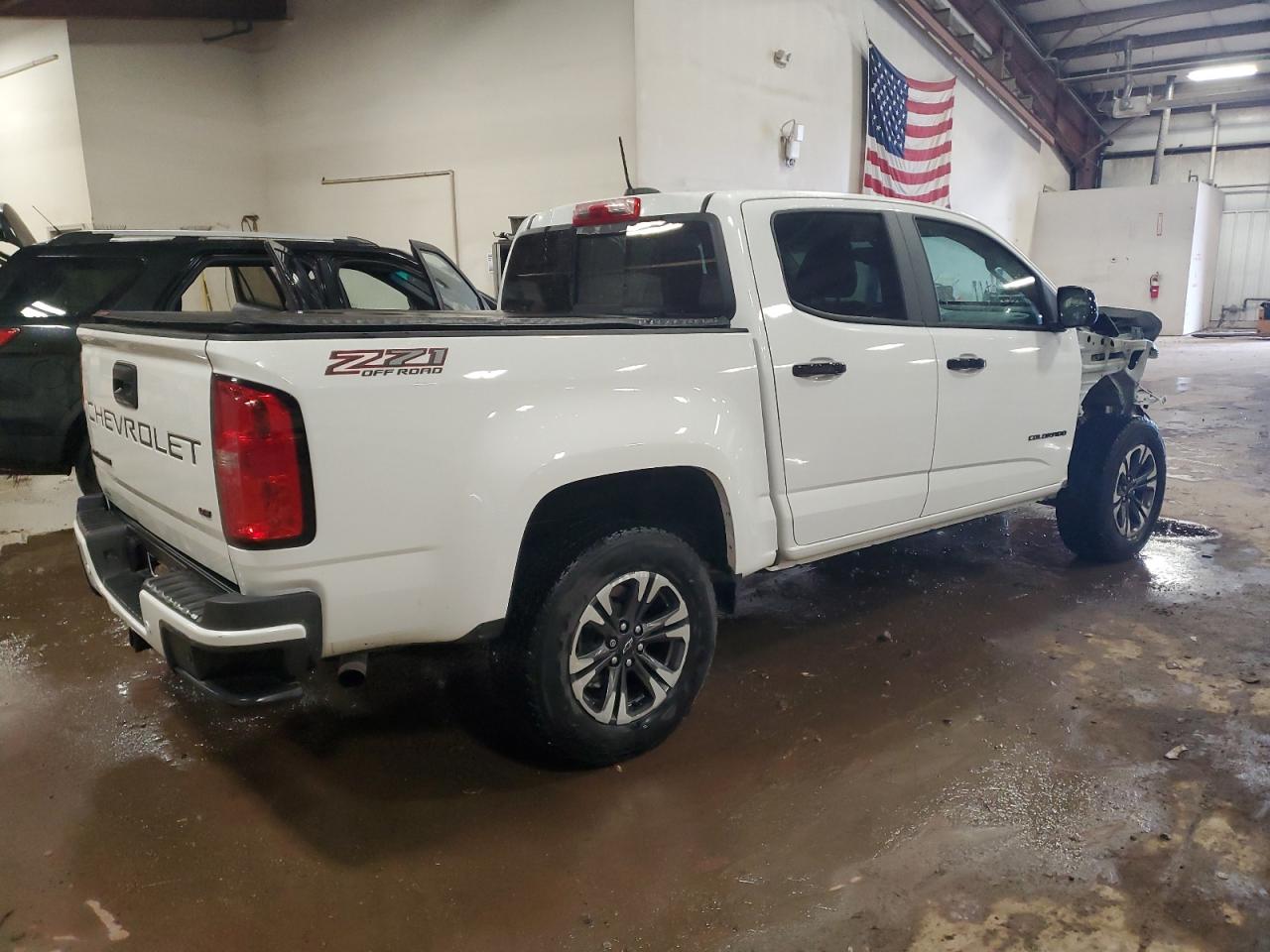 VIN 1GCGTDEN2N1145138 2022 CHEVROLET COLORADO no.3