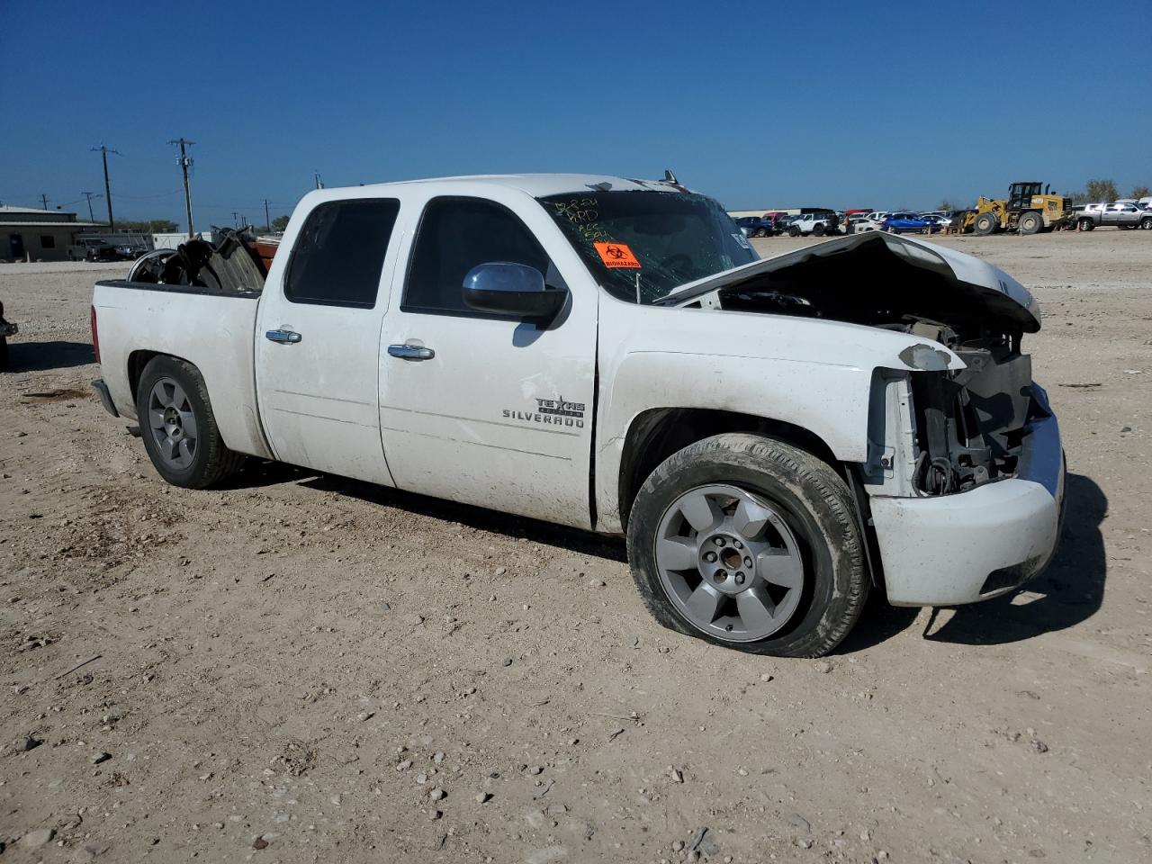2011 Chevrolet Silverado - Image 4