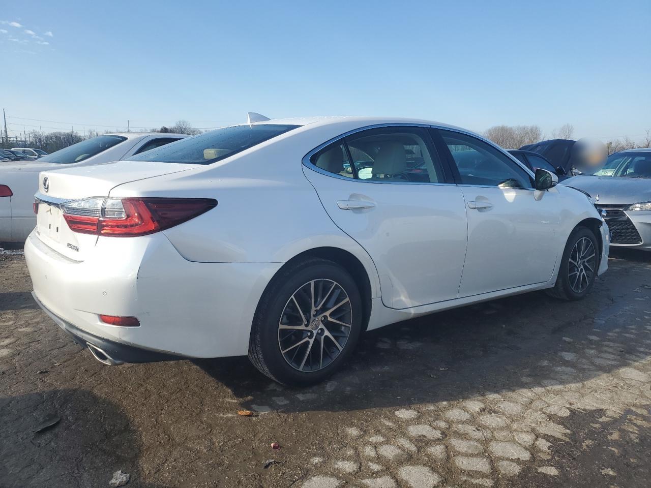 VIN JTHBK1GG5G2228651 2016 LEXUS ES350 no.3