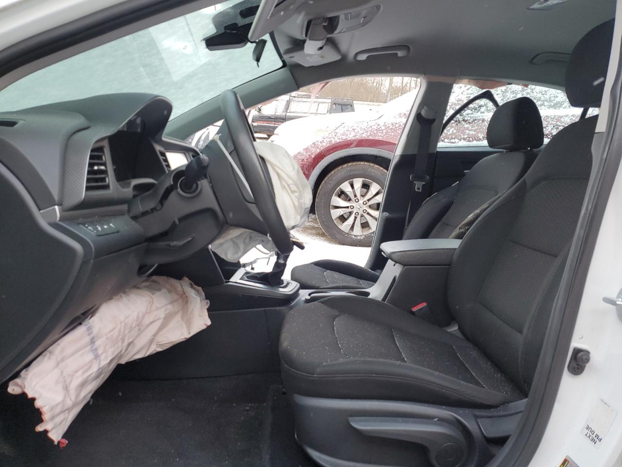 2020 Hyundai Elantra - Image 7