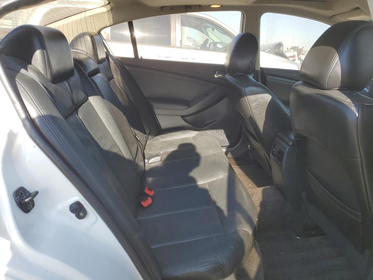 2009 Nissan Altima - Image 10