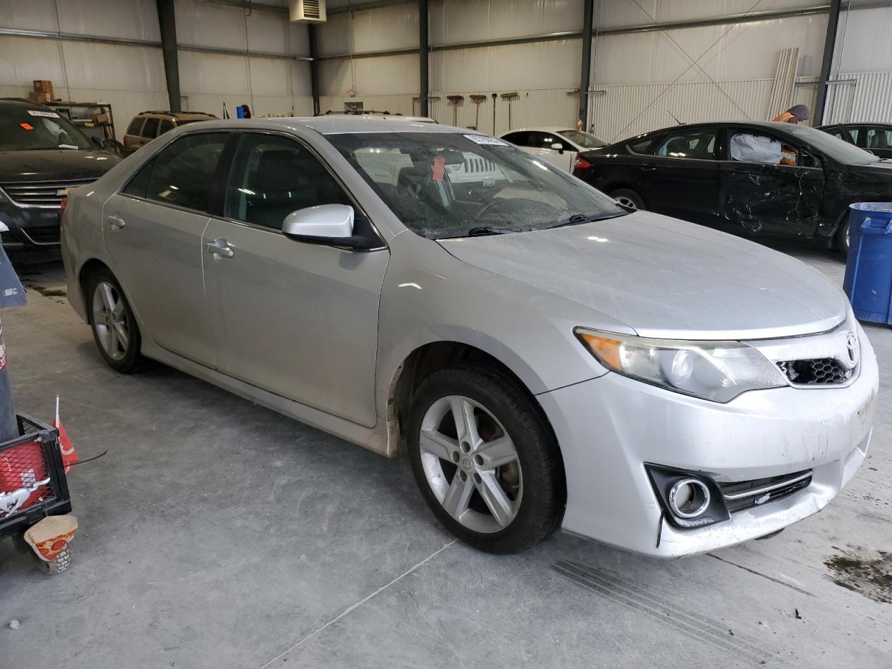 VIN 4T1BF1FK9EU431938 2014 TOYOTA CAMRY no.4