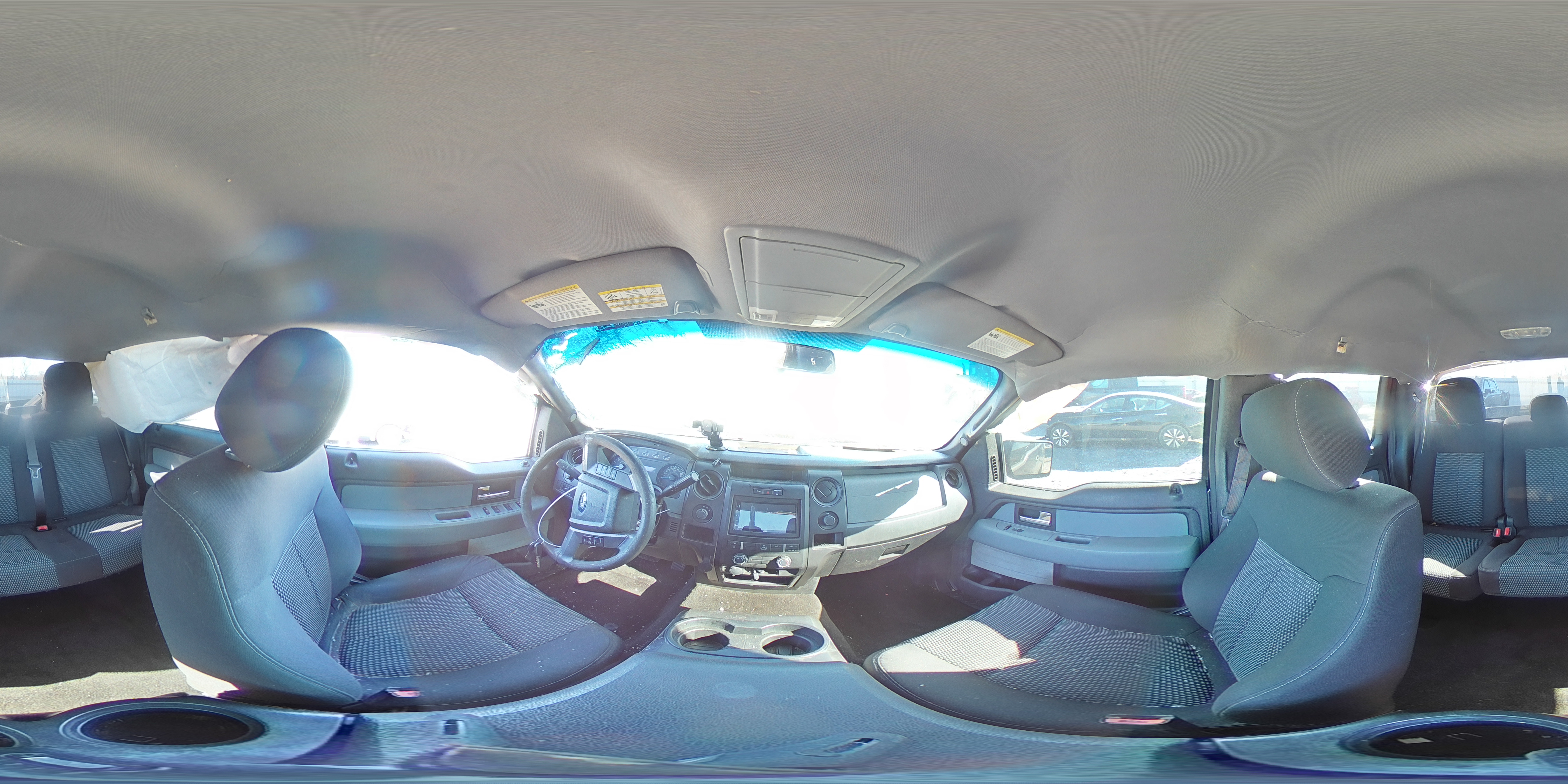 2014 Ford F-150 - Image 13