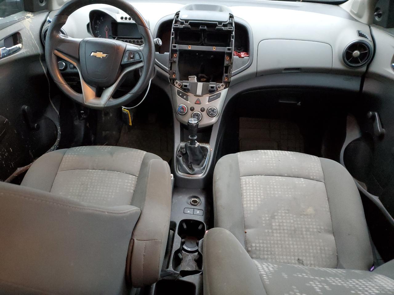 2013 Chevrolet Sonic - Image 8