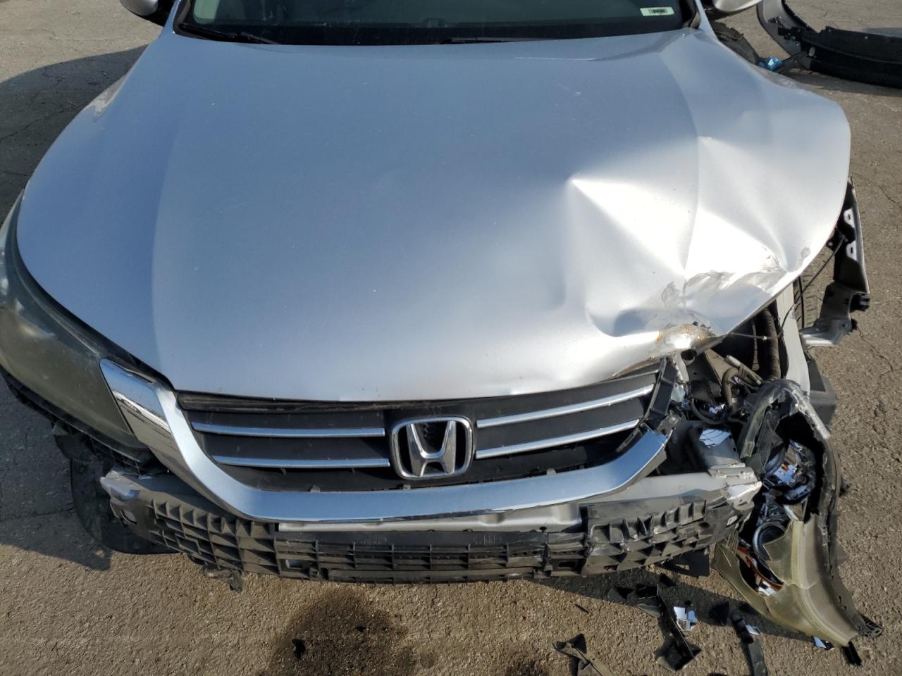 VIN 1HGCR2F36DA043355 2013 HONDA ACCORD no.11