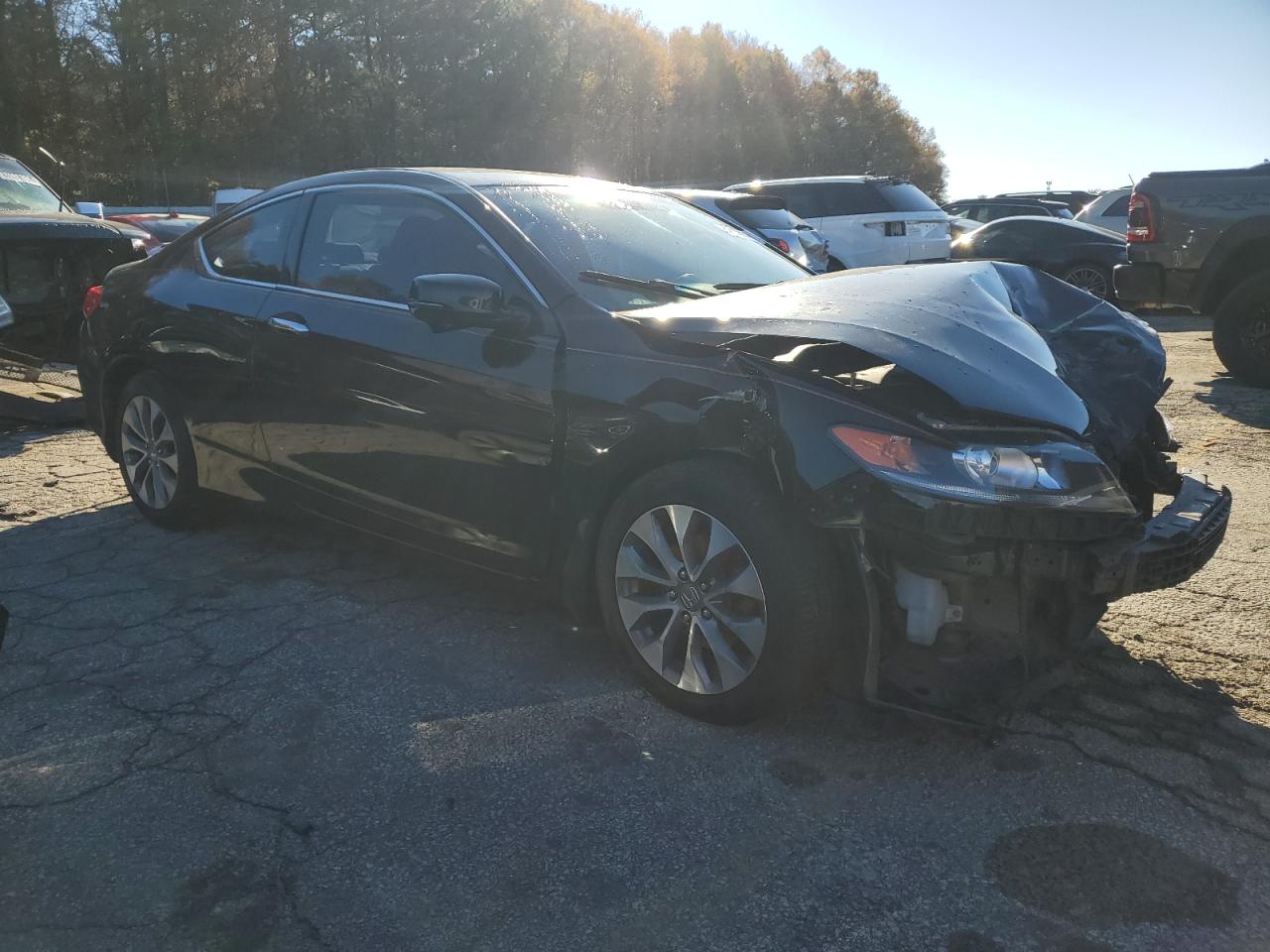 VIN 1HGCT1B84EA002320 2014 HONDA ACCORD no.4