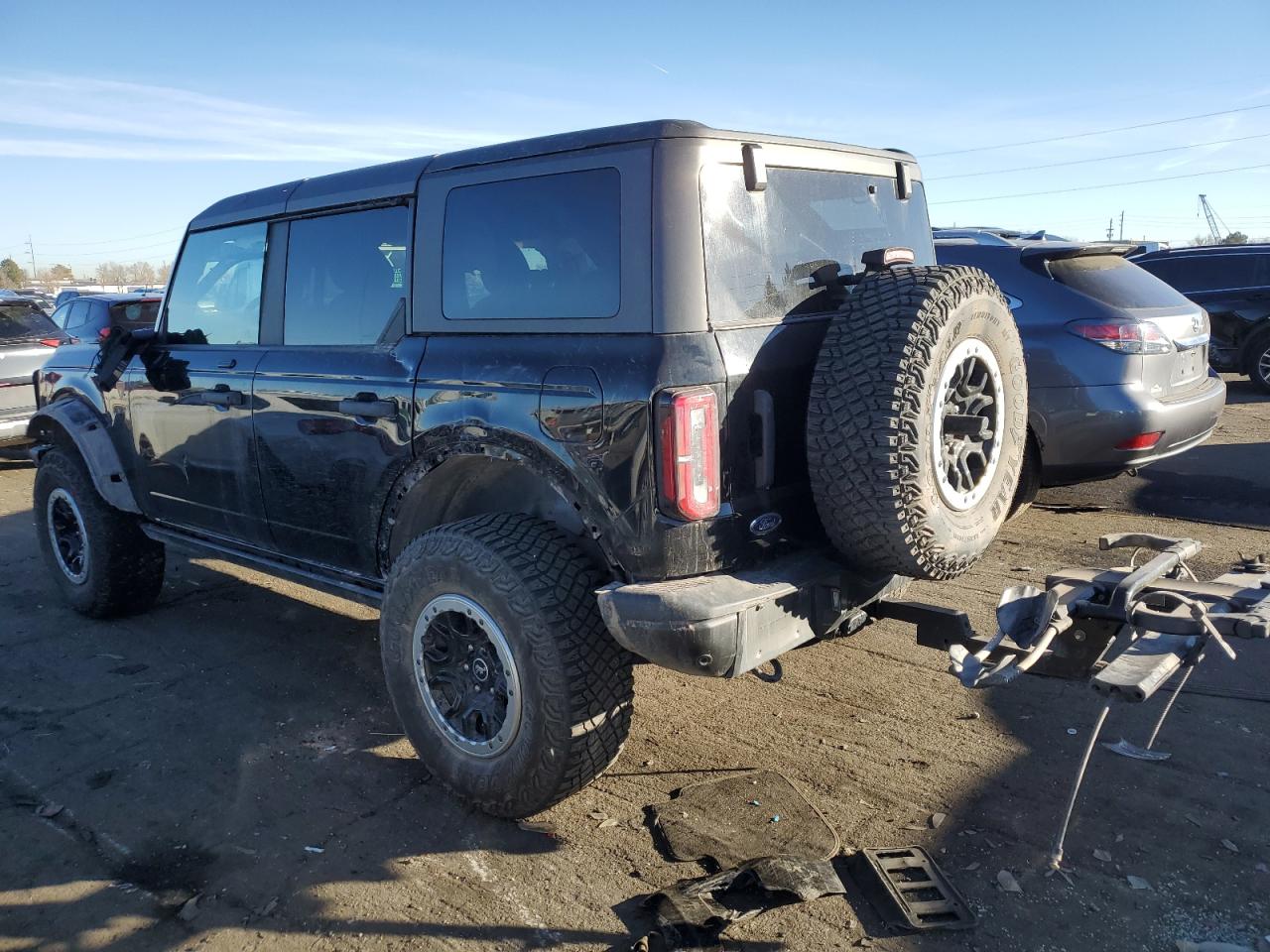 2022 Ford Bronco - Image 2