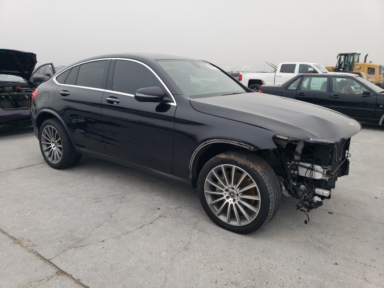 VIN WDC0J4KBXJF453988 2018 MERCEDES-BENZ GLC-CLASS no.4