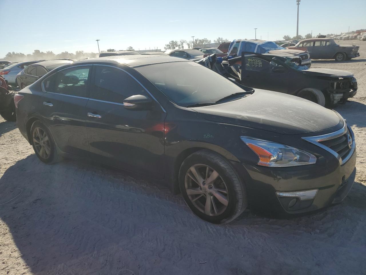 2015 Nissan Altima - Image 4