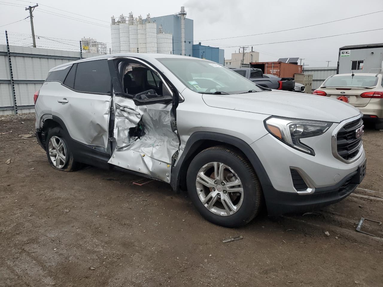 2019 GMC Terrain - Image 4