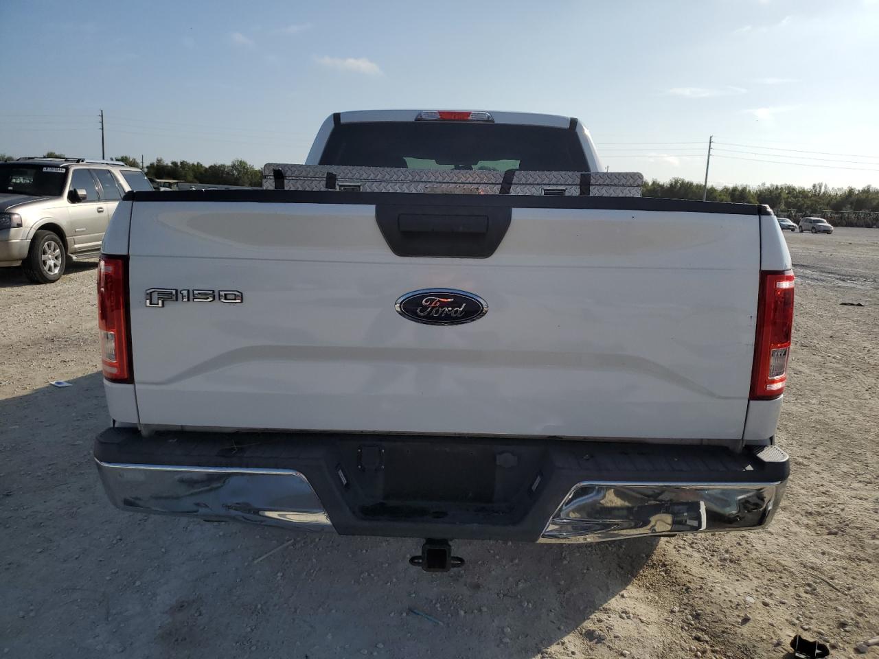 2015 Ford F-150 - Image 6