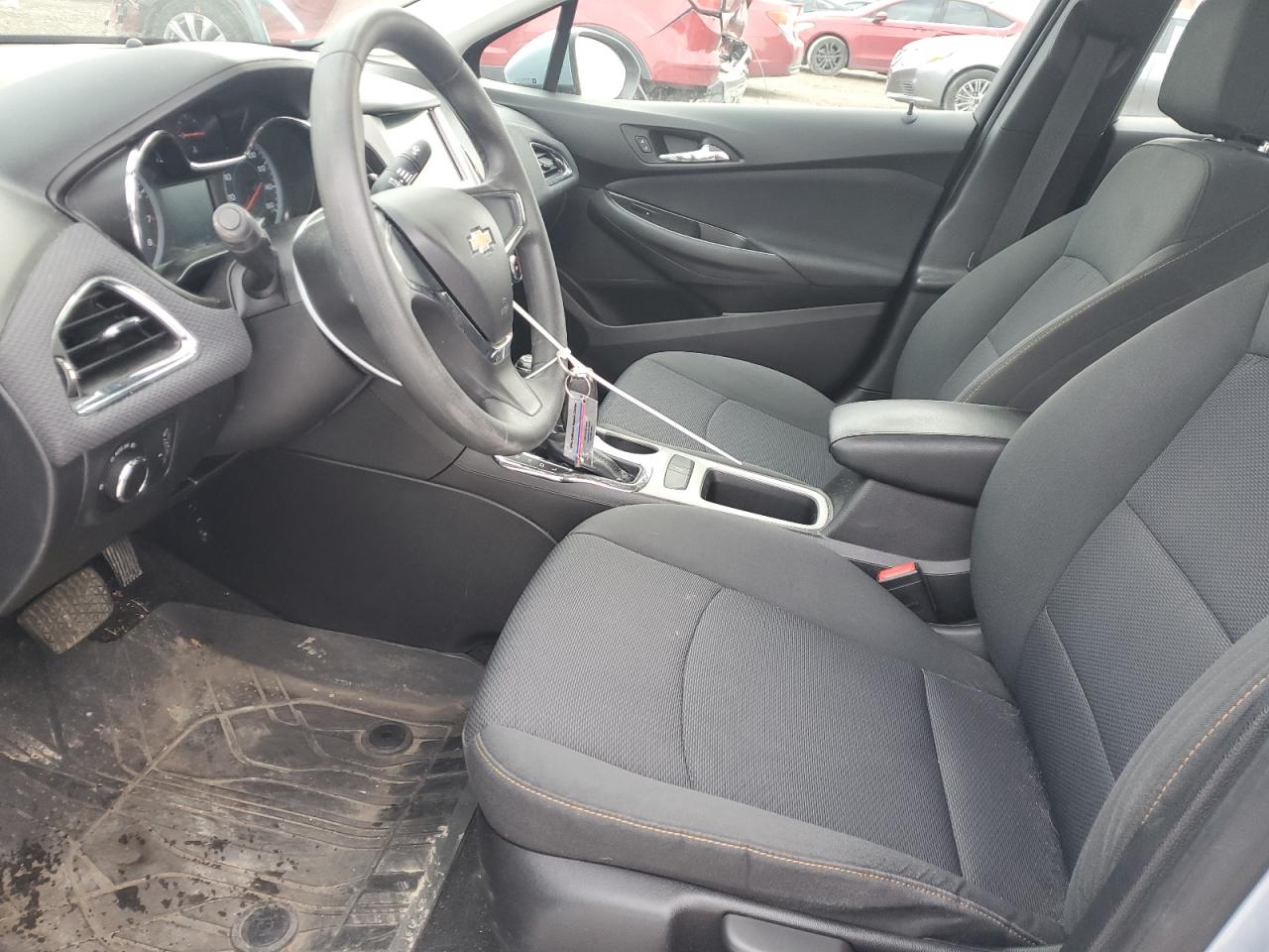 2018 Chevrolet Cruze - Image 7